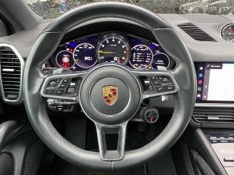 Porsche Cayenne E-Hybrid Coupe Platinum Edition picture 19