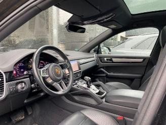 Porsche Cayenne E-Hybrid Coupe Platinum Edition picture 12