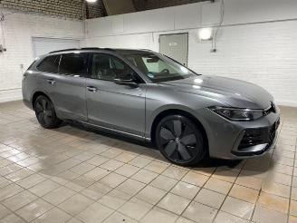 Volkswagen Passat Var. 1.5 e-Hybrid R-Line Leder/HUD/Pano picture 9