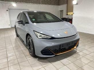  Cupra Born 170kW/82kWh NAVI/360 2024/10