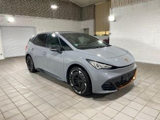 Cupra Born 170kW/82kWh NAVI/360 picture 2