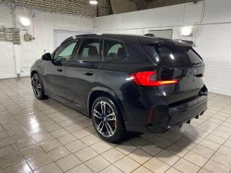krockskadad bil auto BMW iX1 eDrive20 M Sport PANO/KAM/NAVI 2024/10