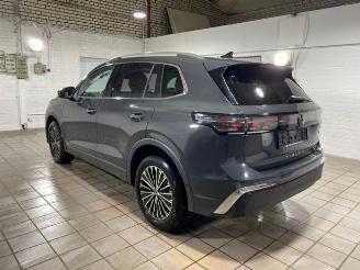 Schadeauto Volkswagen Tiguan 1.5 TSI eHybrid Elegance AHK/Kam/Navi 2024/9