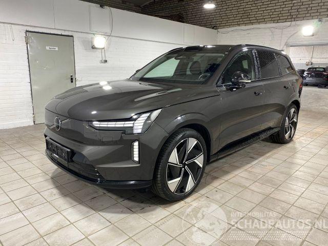 Volvo EX90 Ultra Performance Twin Motor 7 Sitzer/Pano