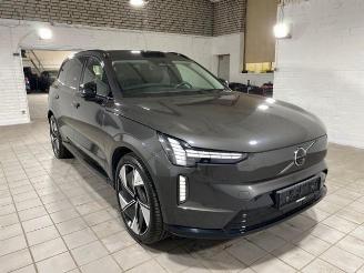 krockskadad bil auto Volvo EX90 Ultra Performance Twin Motor 7 Sitzer Pano 2025/1