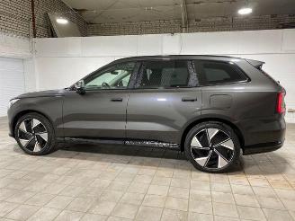 Volvo EX90 Ultra Performance Twin Motor 7 Sitzer/Pano picture 9
