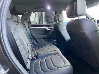 Volkswagen Touareg 3.0 TDI 4Motion Elegance AHK/KAM/NAVI picture 16