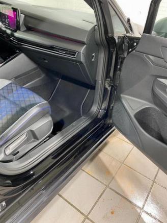 Volkswagen Golf R 4Motion picture 12