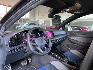 Volkswagen Golf R 4Motion picture 15