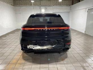 Porsche Cayenne S E-Hybrid Coupe CHRONO/PANO/HUD/360 picture 5