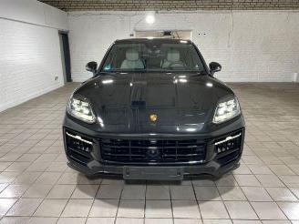 Porsche Cayenne S E-Hybrid Coupe CHRONO/PANO/HUD/360 picture 10