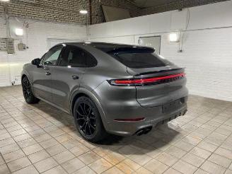 skadebil auto Porsche Cayenne GTS Coupe PANO/CHRONO/HUD/360/NAVI 2025/6