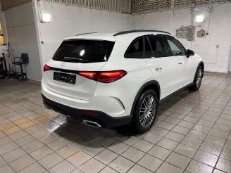 damaged passenger cars Mercedes GLC 300 4Matic AMG Line PANO/AHK/360/NAVI 2025/4