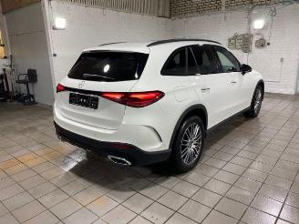 škoda osobní automobily Mercedes GLC 300 4Matic AMG Line PANO/AHK/360/NAVI 2025/4