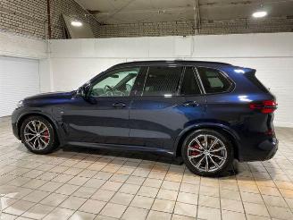 BMW X5 xDrive50e M Sport Pro PANO/HUD/AHK/360/H&K picture 4