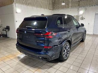 BMW X5 xDrive50e M Sport Pro PANO/HUD/AHK/360/H&K picture 10