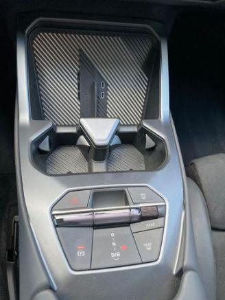 BMW iX3 HUD/360/AHK/H&K/NAVI picture 24