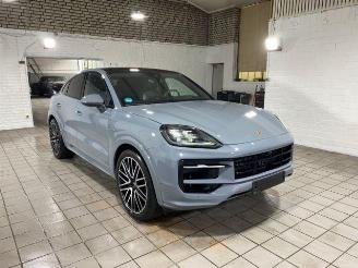 Porsche Cayenne S E-Hybrid Coupe CHRONO/PANO/HUD/AHK/360 picture 6