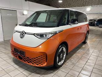 damaged passenger cars Volkswagen   2025/1