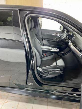 BMW iX2 eDrive20 M Sport KAM/NAVI picture 13