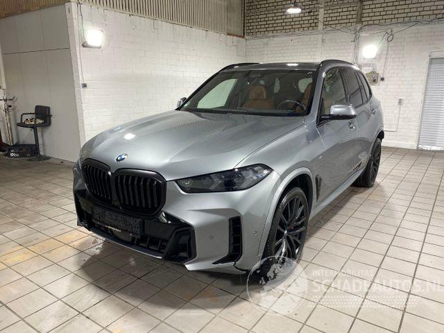 BMW X5 xDrive40d M Sport Pro PANO/HUD/360/AHK/H&K