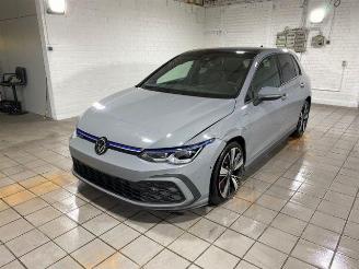 krockskadad bil auto Volkswagen Golf GTE PANO/KAM/NAVI 2024/4