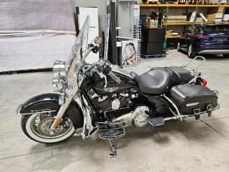 Harley-Davidson Road King FLHR Kesstech picture 7