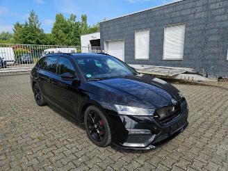 Auto incidentate Skoda Octavia RS Combi 2.0 TDI HUD/STANDHZG/KAM/NAVI 2023/5