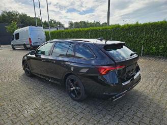 skadebil auto Skoda Octavia RS Combi 2.0 TDI HUD/STANDHZG/KAM/NAVI 2023/5