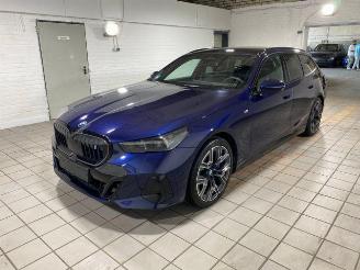 BMW i5 eDrive40 Touring M Sport Pro HUD/PANO/H&K picture 5