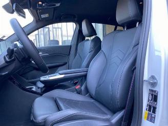 BMW iX2 xDrive30 M Sport Pro HUD/KAM/H&K picture 16