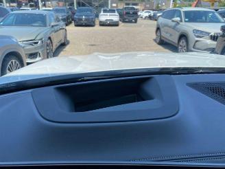 BMW X5 xDrive50e M Sport Pro PANO/HUD/AHK/H&K/360 picture 21
