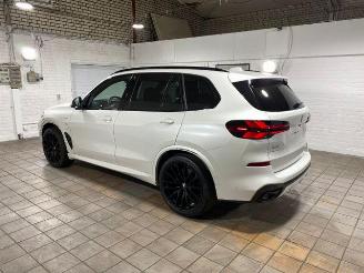 BMW X5 xDrive50e M Sport Pro PANO/HUD/AHK/H&K/360 picture 2