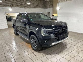 skadebil auto Ford Ranger Wildtrak e-4WD Doppelkabine AHK/KAM/B&O 2025/3