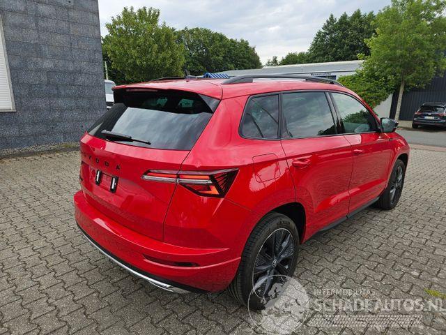 Skoda Karoq 1.5 TSI DSG Sportline PANO/AHK/KAM/NAVI