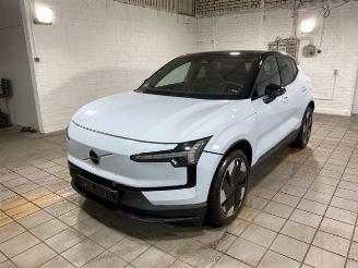 skadebil auto Volvo EX30 Ultra AWD Performance PANO/360/H&K/NAVI 2025/5