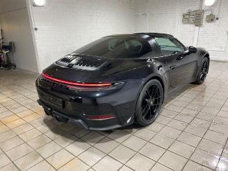 Porsche 911 Targa 4 GTS T-Hybrid KERAMIK/LIFT/360/BOSE picture 10