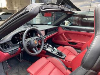 Porsche 911 Targa 4 GTS T-Hybrid KERAMIK/LIFT/360/BOSE picture 15