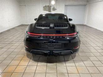 Porsche 911 Targa 4 GTS T-Hybrid KERAMIK/LIFT/360/BOSE picture 11