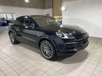 skadebil auto Porsche Cayenne E-Hybrid Coupe CHRONO/HUD/PANO/360/AHK 2023/3