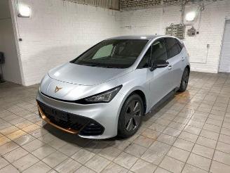damaged passenger cars Cupra Born KAM/NAVI 2024/6