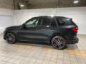 BMW X5 xDrive50e M Sport Pro PANO/HUD/AHK/360/H&K picture 8