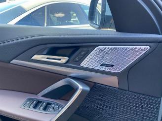 BMW iX2 eDrive20 M Sport PANO/HUD/360/H&K/NAVI picture 22