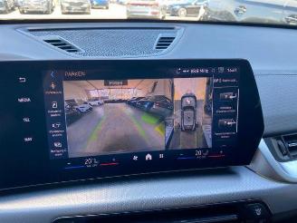 BMW iX2 eDrive20 M Sport PANO/HUD/360/H&K/NAVI picture 21