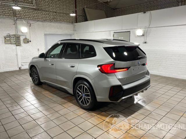 BMW iX1 eDrive20 M Sport HUD/360/H&K/NAVI