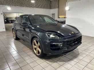 Porsche Cayenne E-Hybrid Coupe CHRONO/PANO/BOSE/360 picture 7