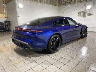 Porsche Taycan Turbo S KERAMIK/CHRONO/PANO/HUD/360/BOSE picture 7