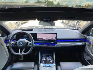 BMW i5 M60 xDrive Touring PANO/HUD/AHK/B&W/360/NAVI picture 20