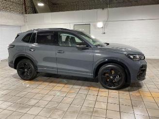Volkswagen Tiguan 2.0 TDI DSG 4Motion R-Line AHK/360/NAVI picture 3