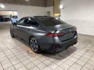 skadebil auto BMW 5-serie  2023/11
